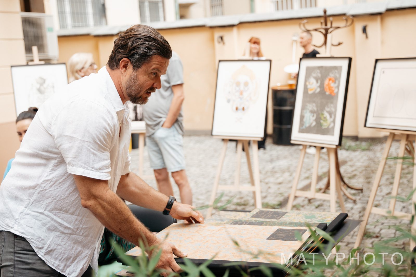 Kafka books - křest grafiky